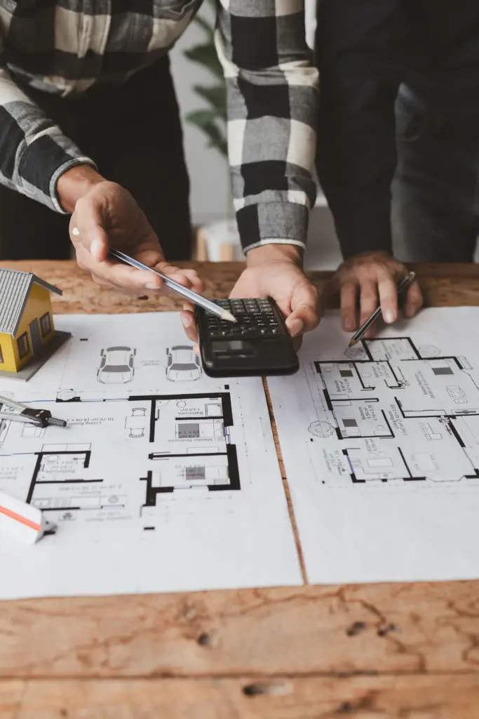 making plans for the concrete project